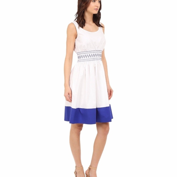 Kate Spade Smocked Poplin dress - Picture 4 of 8